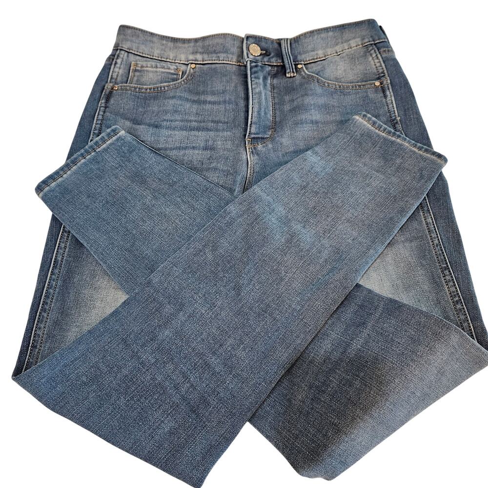 Women's Cashmere Denim High Rise by White House, Size 6‎